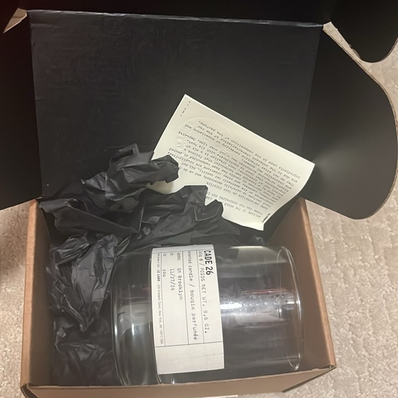 Le Labo Laurier 62 and Cade 26 Candle holders and original packaging - Picture 2 of 3